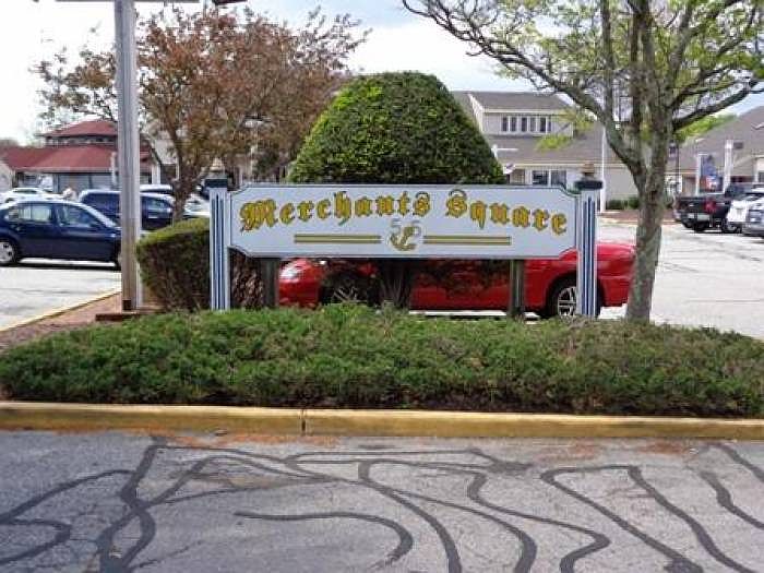 Plaza sign
