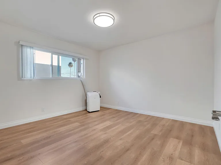8588 Horner St — Photo 16