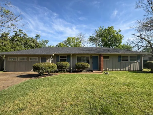 102 Ashley St, Cleveland, MS 38732