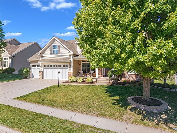 2nd image of 4980 Brittany Ct