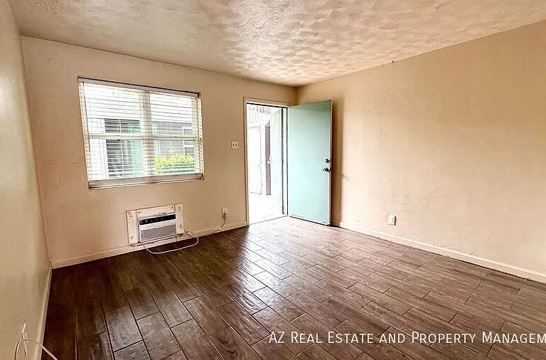829 N 4th Ave #12 — Photo 10