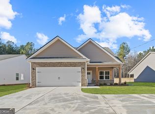 138 Allan Green Dr, Gray, GA 31032