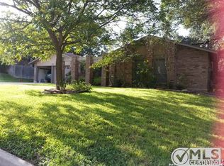 8231 Zodiac Dr, Universal City, TX 78148