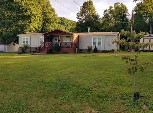 1408 Callie Ln, Big Stone Gap, VA 24219