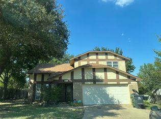 3709 Ravenhill Ln, Arlington, TX 76016