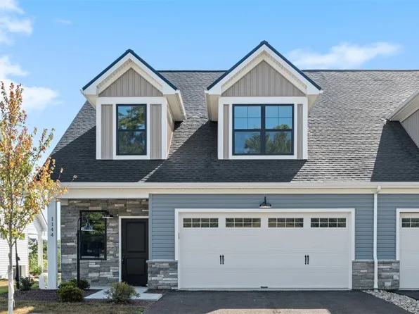 1144 Autumn Woods Dr, Evans City, PA 16033