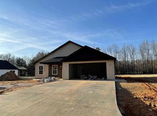 327 Old Lowe Rd, Spartanburg, SC 29303