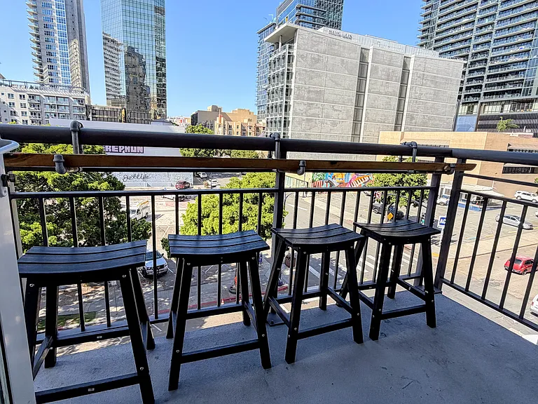 1240 India St #517 — Photo 15