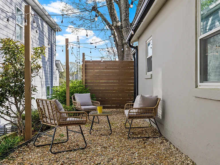 153 S Ave SE #1 — Photo 17