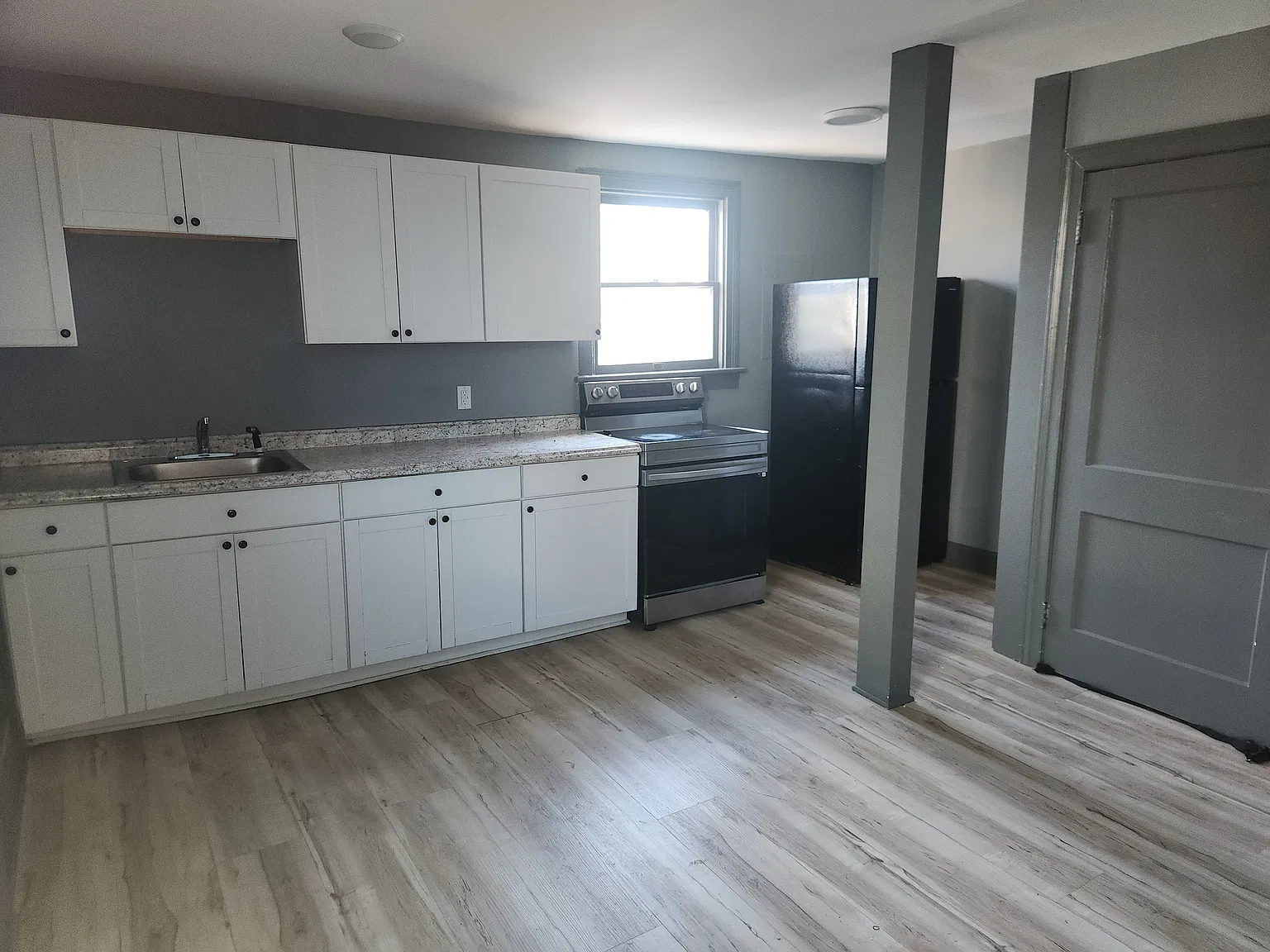 1 bed, $1,050 — Photo 1