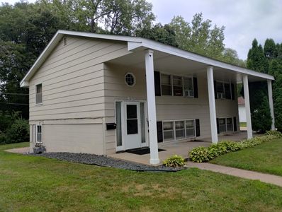 1655 McAfee St, Saint Paul, MN, 55106