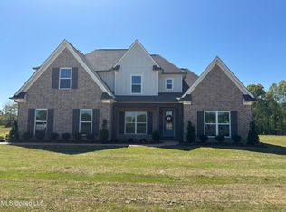5189 Crick Ln, Hernando, MS 38632