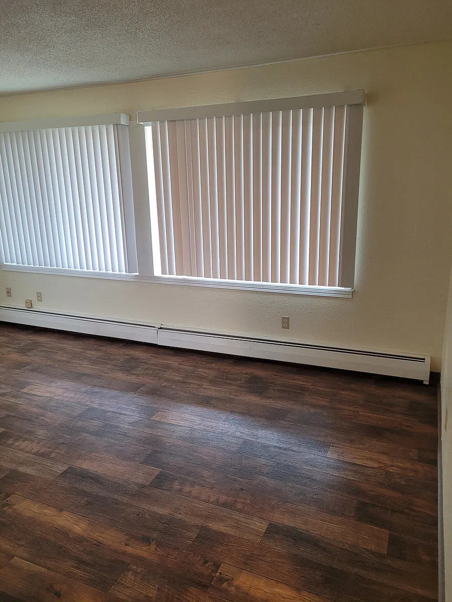 Building Photo - 312 N Spruce St #1