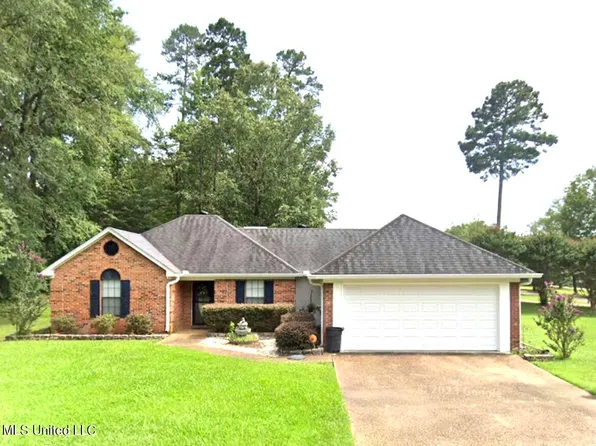 421 Brenmar St, Brandon, MS 39042