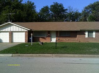 6921 Jewell Ave, Fort Worth, TX 76112