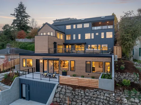 3615 & 3617 36th Avenue W, Seattle, WA 98199