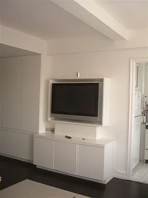 Sold by Guy Caterina, LREB | media 18