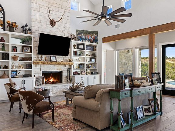5th image of 2105 Legacy Hills Drive