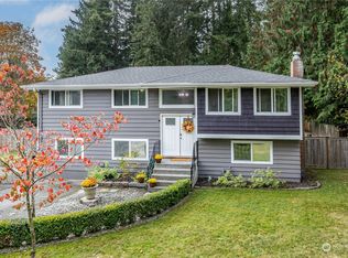 2401 NE John Carlson Rd, Bremerton, WA 98311