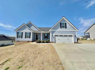 514 Hillview Knoll Ln, Greer, SC 29651