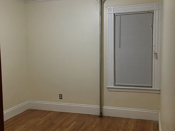 bedroom2