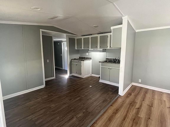 2nd image of 805 Soperton Ave #12