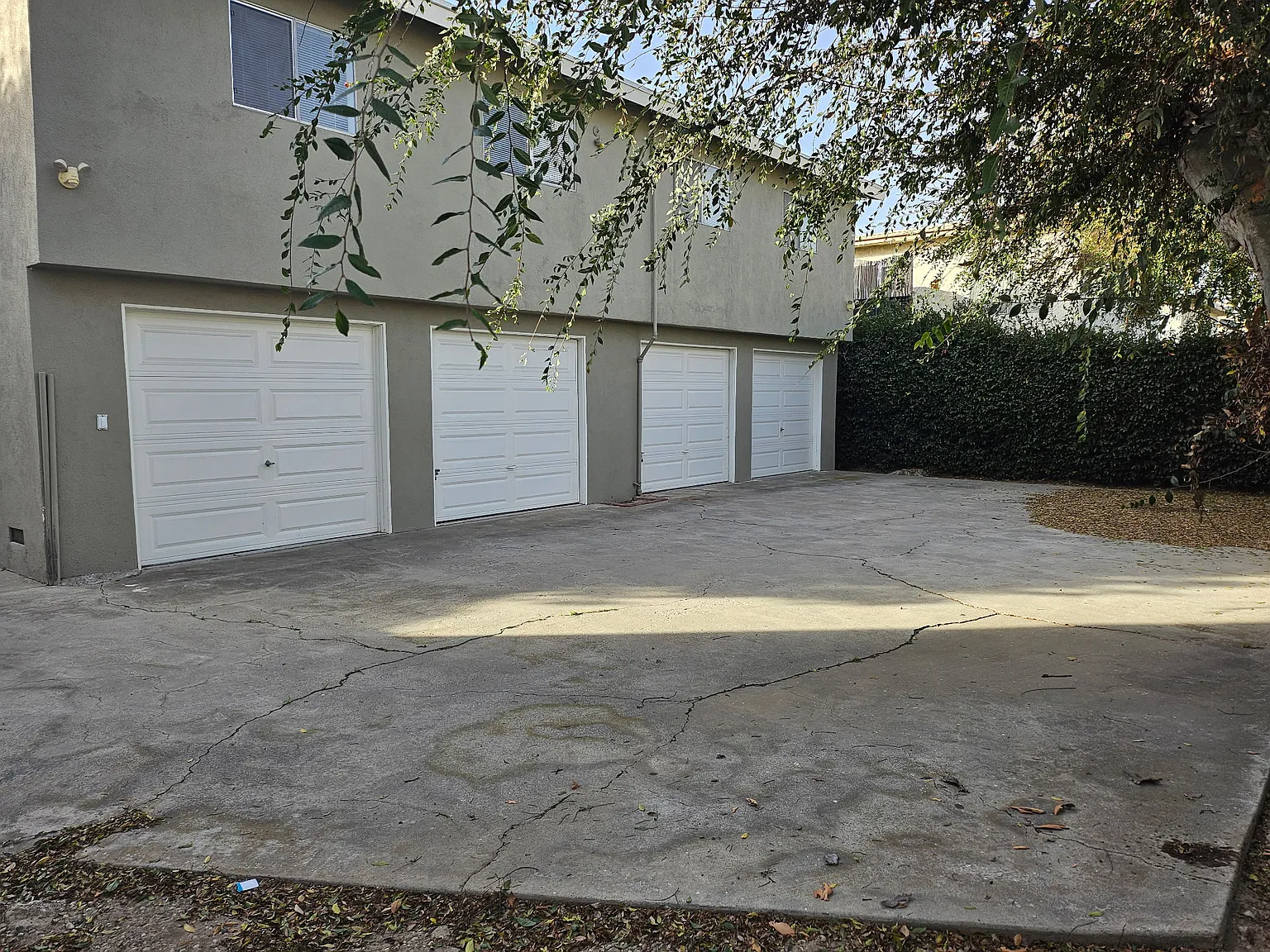 1 bed, 750 sqft, $2,050 — Photo 2
