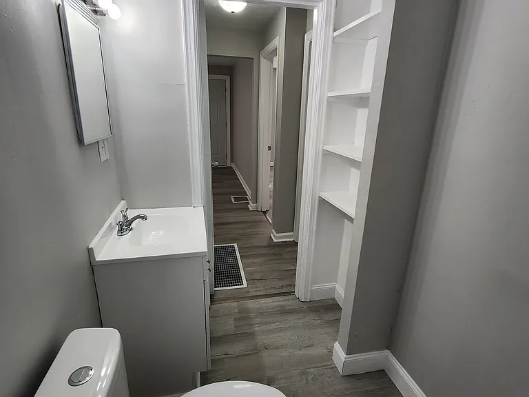 2519 Renwood Pl — Photo 15