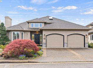 3911 NW Fallcreek Pl, Portland, OR 97229