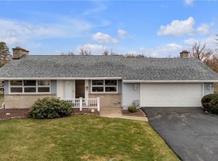 3021 Walbridge Dr, Hamburg, NY 14075