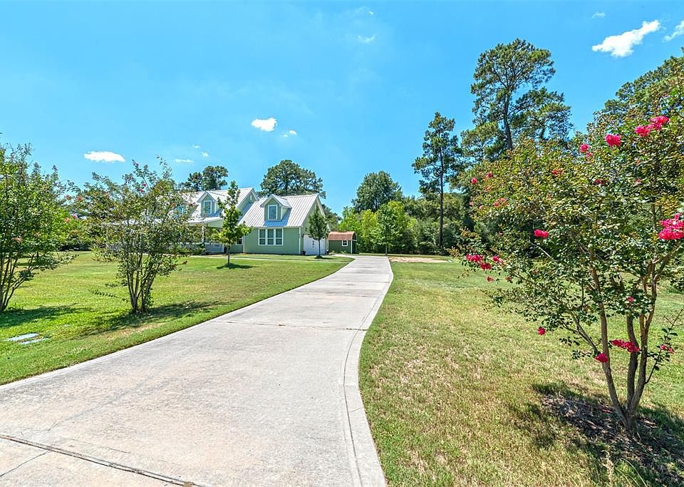 1st image of 840 Baker Dr