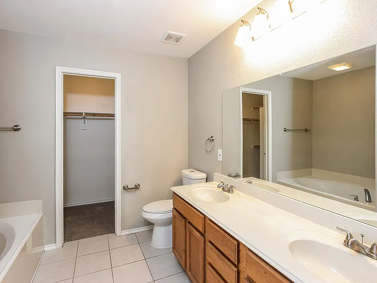 714 Nichols Dr — Photo 14