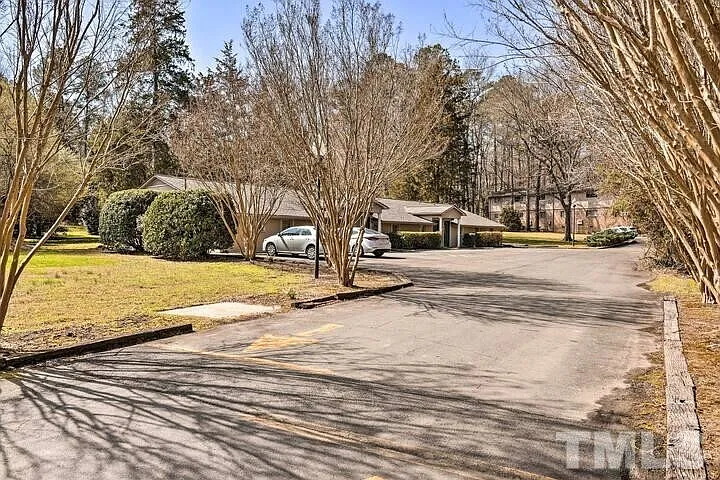 2 Shepherd Ln — Photo 8