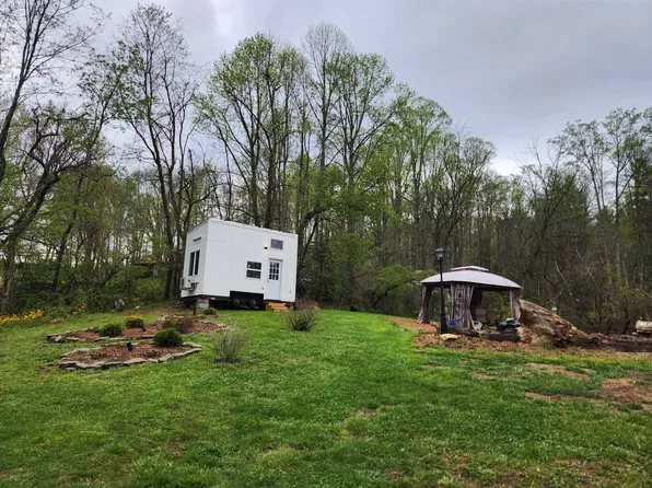 (undisclosed Address), Asheville, NC 28806