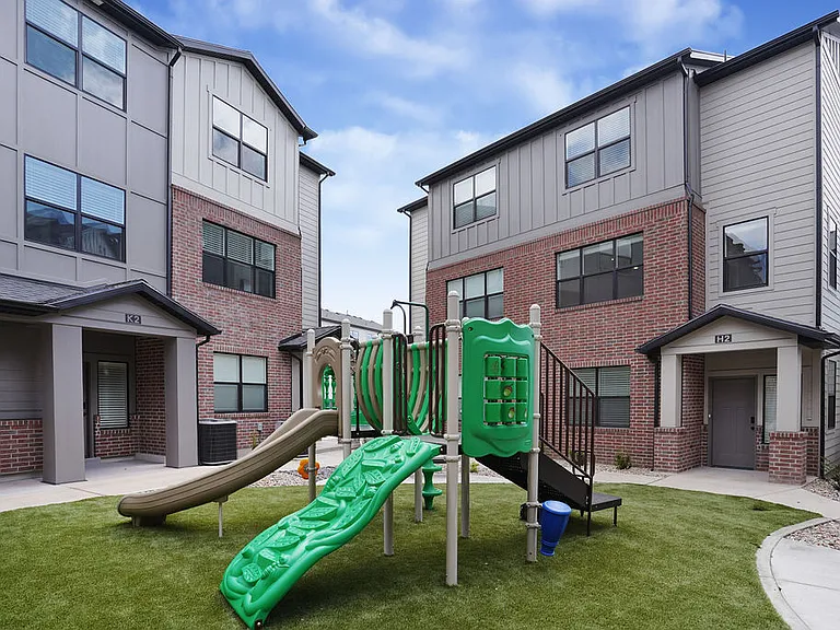 Riverwell Townhomes — Photo 14