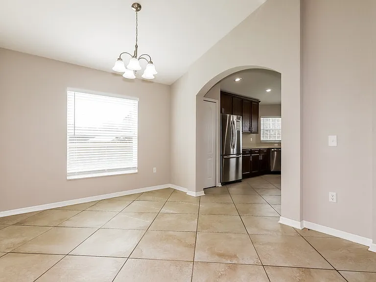 1873 Kingsmill Dr — Photo 6