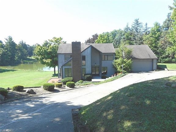 2nd image of 1286 Sheppard Dr