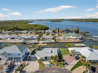 467 Madison Ct, Fort Myers Beach, FL 33931