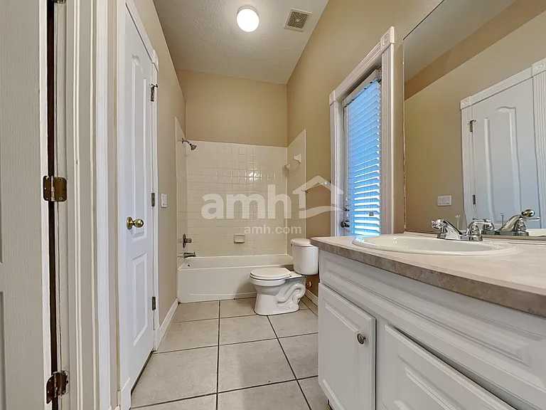 11525 Andy Dr — Photo 21