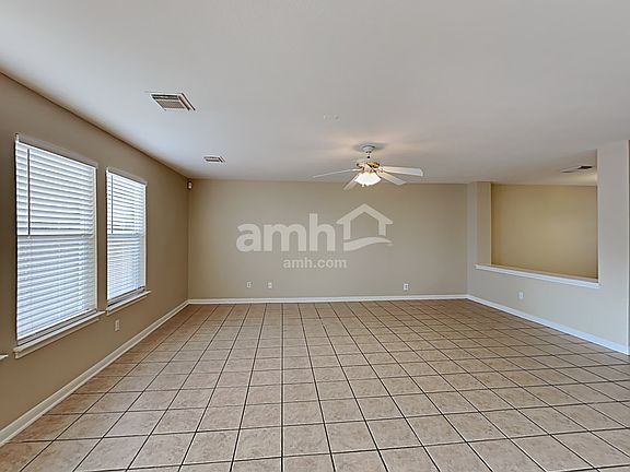 3rd image of 21119 Las Lomas Blvd