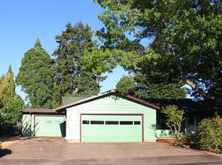 1745 SW Whiteside Dr, Corvallis, OR 97333