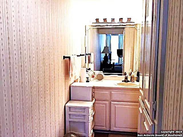 7701 Wurzbach Rd #801 — Photo 15