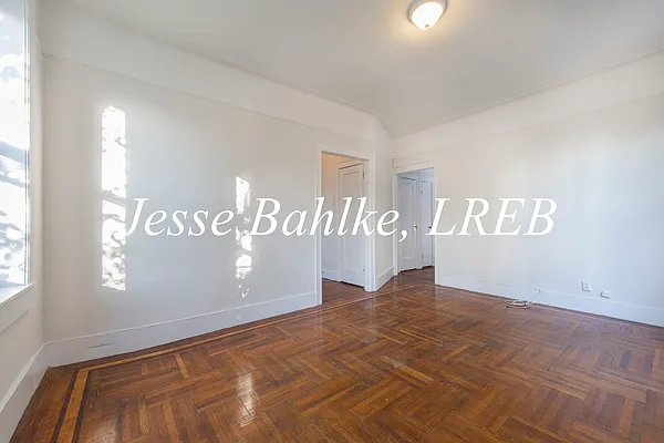 Rented by Jesse Bahlke, LREB | media 23