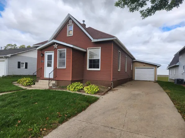 115 E Mechanic St, Ossian, IA 52161