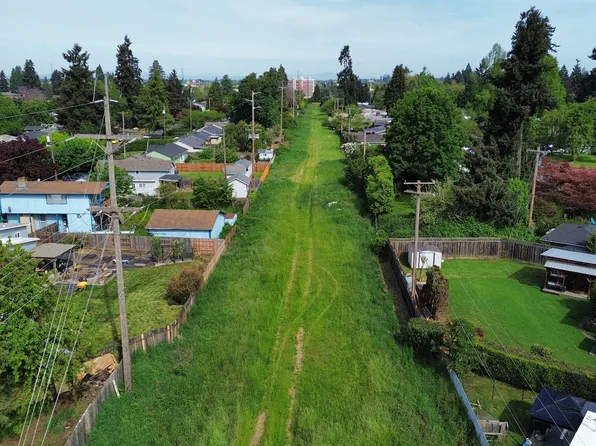 Game Farm Rd, Springfield, OR 97477