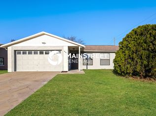 901 Naples Way, Kissimmee, FL 34758