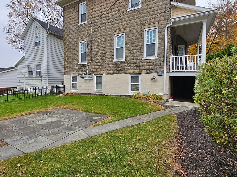 236 Madison Ave — Photo 6