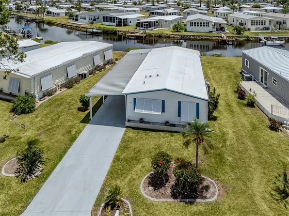 798 Fairmount Dr, North Port, FL 34287