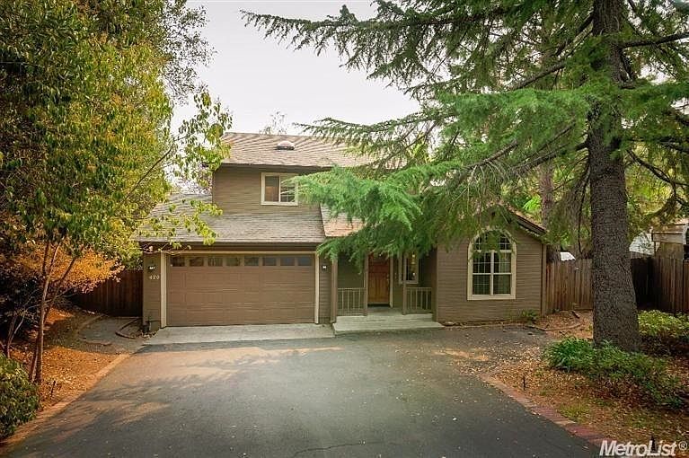 1st image of 420 Foresthill Ave