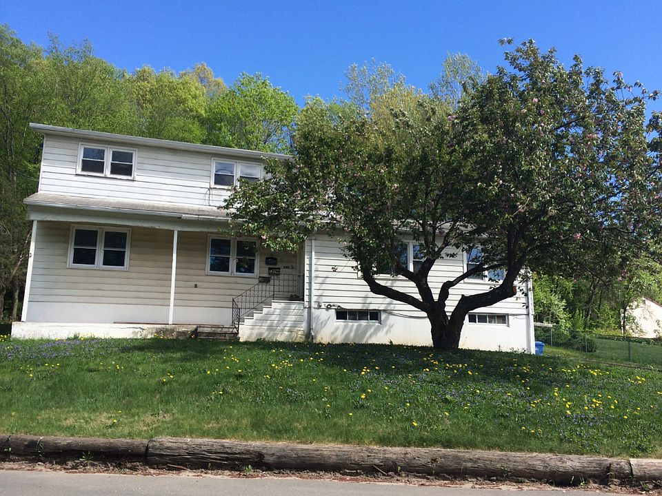 141 Newport Drive, Waterbury, CT